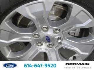 Ford F-150 2023 4x4 Platinum 4 puertas SuperCrew 5.5 pies. SB