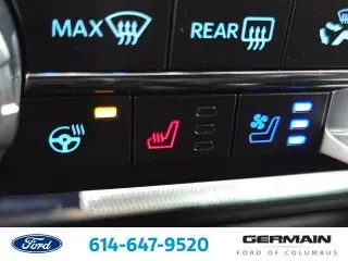 Ford F-150 2023 4x4 Platinum 4 puertas SuperCrew 5.5 pies. SB