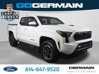 Toyota Tacoma 2026 4x4 TRD Sport 4 puertas Cabina Doble 5.0 pies SB 8A