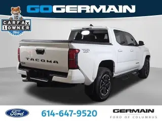 Toyota Tacoma 2026 4x4 TRD Sport 4 puertas Cabina Doble 5.0 pies SB 8A
