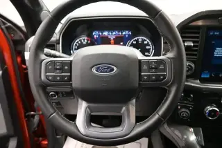 Ford F-150 2023 4x4 XLT 4 puertas SuperCrew 5.5 pies. Caja Corta