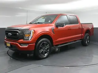Ford F-150 2023 4x4 XLT 4 puertas SuperCrew 5.5 pies. Caja Corta