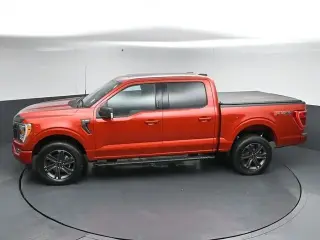 Ford F-150 2023 4x4 XLT 4 puertas SuperCrew 5.5 pies. Caja Corta