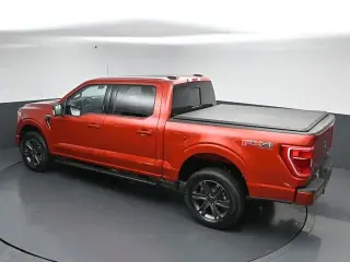 Ford F-150 2023 4x4 XLT 4 puertas SuperCrew 5.5 pies. Caja Corta