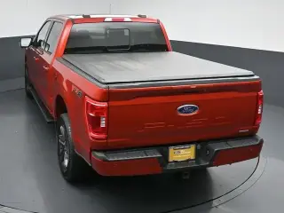 Ford F-150 2023 4x4 XLT 4 puertas SuperCrew 5.5 pies. Caja Corta