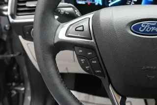 Ford Edge 2024 AWD Titanium 4 puertas SUV