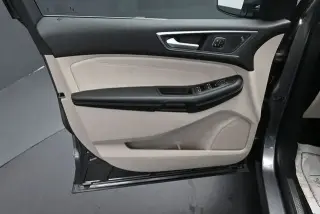 Ford Edge 2024 AWD Titanium 4 puertas SUV