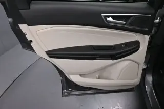 Ford Edge 2024 AWD Titanium 4 puertas SUV