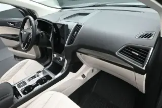 Ford Edge 2024 AWD Titanium 4 puertas SUV