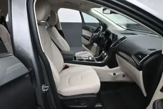 Ford Edge 2024 AWD Titanium 4 puertas SUV