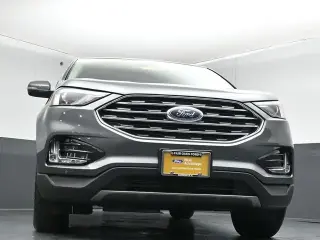 Ford Edge 2024 AWD Titanium 4 puertas SUV