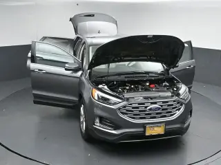 Ford Edge 2024 AWD Titanium 4 puertas SUV
