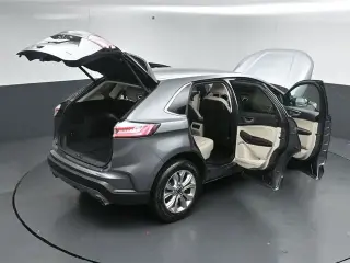 Ford Edge 2024 AWD Titanium 4 puertas SUV