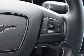 Ford Mustang Mach-E 2025 AWD GT 4 puertas SUV