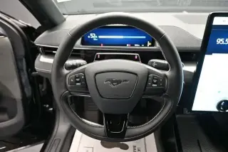 Ford Mustang Mach-E 2025 AWD GT 4 puertas SUV