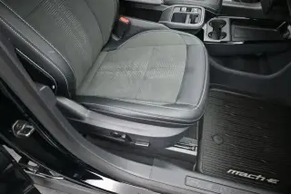 Ford Mustang Mach-E 2025 AWD GT 4 puertas SUV