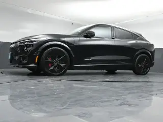 Ford Mustang Mach-E 2025 AWD GT 4 puertas SUV