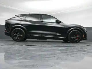 Ford Mustang Mach-E 2025 AWD GT 4 puertas SUV