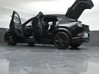 Ford Mustang Mach-E 2025 AWD GT 4 puertas SUV