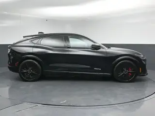 Ford Mustang Mach-E 2025 AWD GT 4 puertas SUV