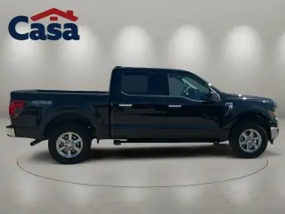 Ford F-150 2025 4x4 XLT 4 puertas SuperCrew 5.5 pies SB