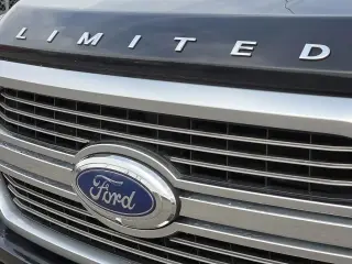 Ford F-150 2021 4x4 Limited 4 puertas SuperCrew 5.5 pies SB