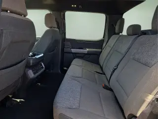 Ford F-150 2024 4x4 XLT 4 puertas SuperCrew 5.5 pies. SB