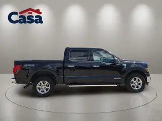 Ford F-150 2024 4x4 XLT 4 puertas SuperCrew 5.5 pies. SB