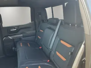 GMC Sierra 1500 2021 4x4 AT4 4dr Cabina Crew 5.8 ft. SB
