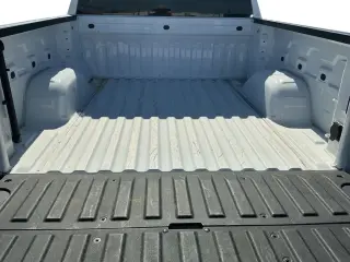 GMC Sierra 1500 2025 4x4 SLT Cabina Crew 4 puertas 5.8 ft. Caja corta