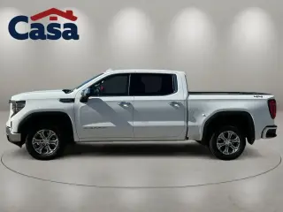 GMC Sierra 1500 2025 4x4 SLT Cabina Crew 4 puertas 5.8 ft. Caja corta