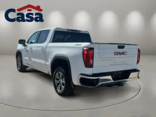 GMC Sierra 1500 2025 4x4 SLT Cabina Crew 4 puertas 5.8 ft. Caja corta