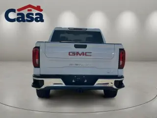 GMC Sierra 1500 2025 4x4 SLT Cabina Crew 4 puertas 5.8 ft. Caja corta