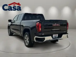 GMC Sierra 1500 2025 4x4 SLT 4 puertas Cabina Crew 5.8 ft. SB