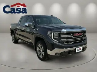 GMC Sierra 1500 2025 4x4 SLT 4 puertas Cabina Crew 5.8 ft. SB