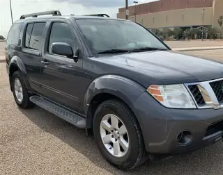 2012 Nissan Pathfinder SV SUV