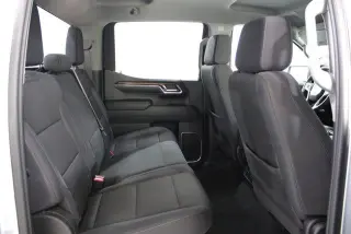 Chevrolet Silverado 1500 2024 4x4 RST 4 puertas Cabina Crew 5.8 pies. SB
