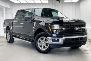 Ford F-150 2025 4x4 XLT 4 puertas SuperCrew 5.5 pies. SB
