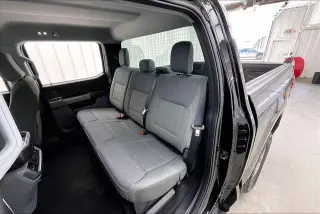 Ford F-150 2025 4x4 XLT 4 puertas SuperCrew 5.5 pies. SB