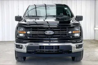 Ford F-150 2025 4x4 XLT 4 puertas SuperCrew 5.5 pies. SB