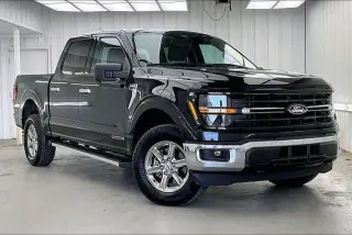 Ford F-150 2025 4x4 XLT 4 puertas SuperCrew 5.5 pies. SB