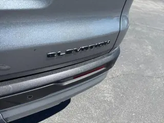 GMC Acadia 2024 4x4 Elevation 4 puertas SUV