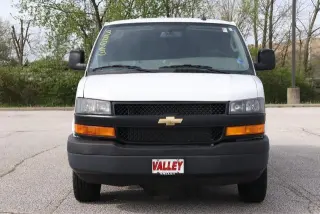 Chevrolet Express 2025 2500 Furgoneta de Carga Extendida 3 Puertas
