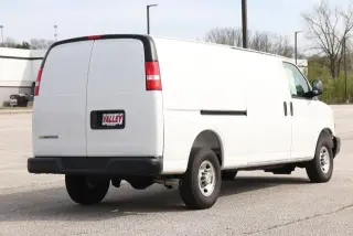 Chevrolet Express 2025 2500 Furgoneta de Carga Extendida 3 Puertas