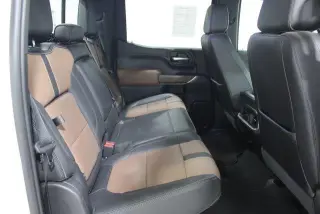 Chevrolet Silverado 1500 Limited 2022 4x4 High Country 4 puertas Cabina Crew 5.8 pies. SB
