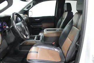Chevrolet Silverado 1500 Limited 2022 4x4 High Country 4 puertas Cabina Crew 5.8 pies. SB
