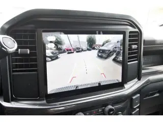 Ford F-150 2025 4x4 STX 4 puertas SuperCrew con caja de 5.5 pies