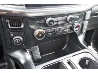 Ford F-150 2025 4x4 STX 4 puertas SuperCrew con caja de 5.5 pies