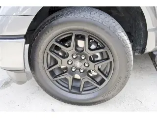 Ford F-150 2025 4x4 STX 4 puertas SuperCrew con caja de 5.5 pies