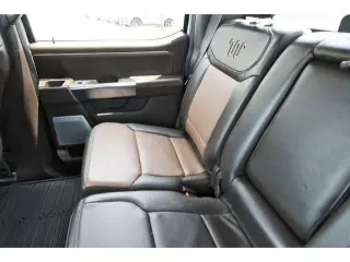 Ford F-150 2021 4x4 King Ranch 4 puertas SuperCrew 6.5 pies. SB
